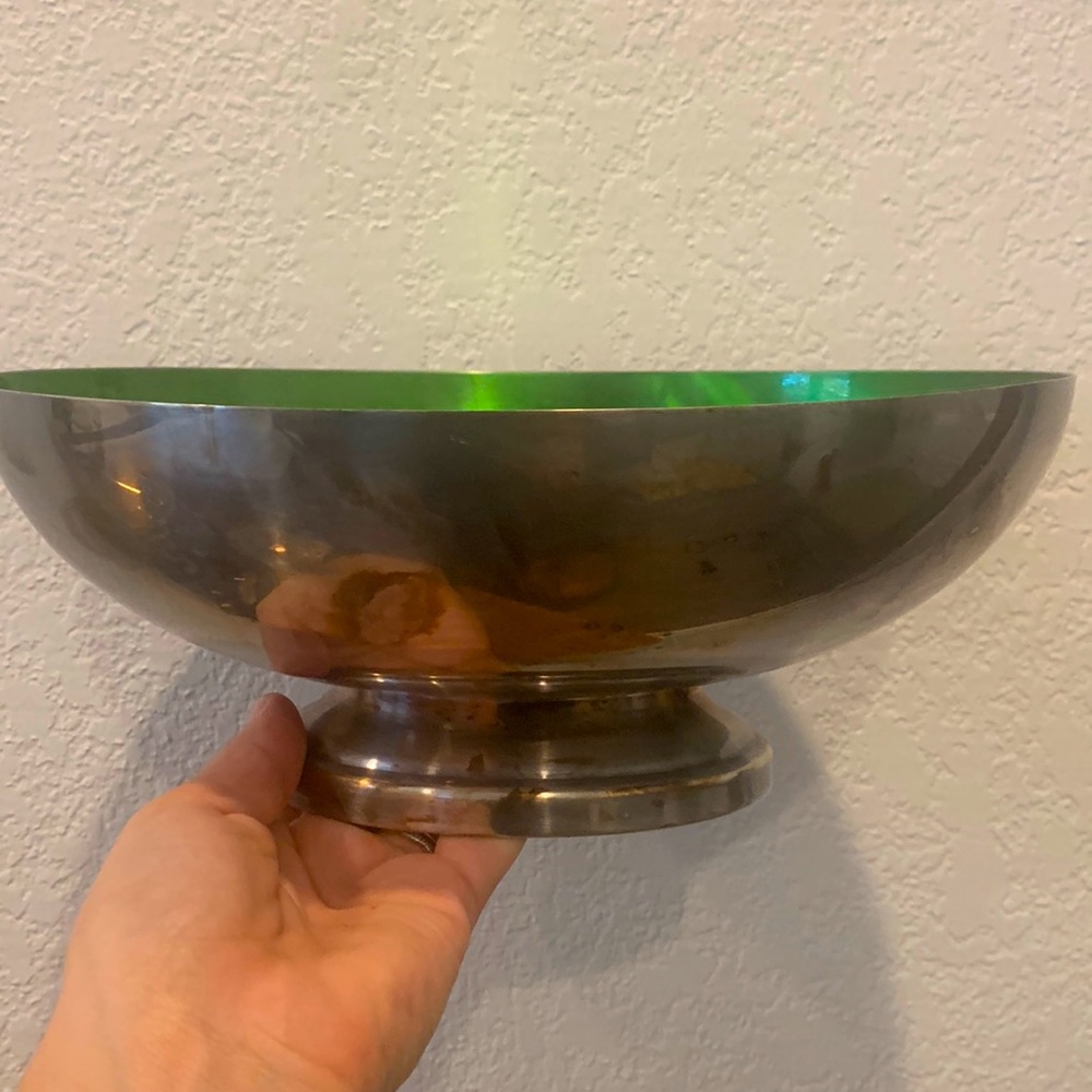 Wallace Color Clad vintage bowl excellent condition no dings or scratches